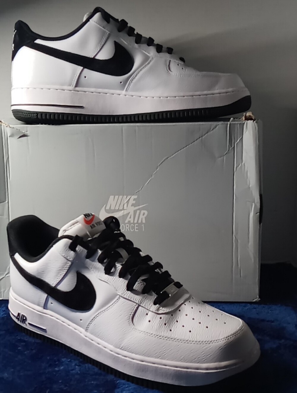 Nike Air Force 1 White and Black Low-Top Leather Sneakers, Size 13 Mens.